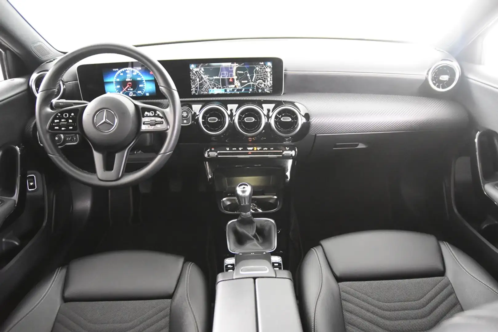 Mercedes-Benz A 200 *1ste Eigenaar*Leer*Navigatie* Beige - 2