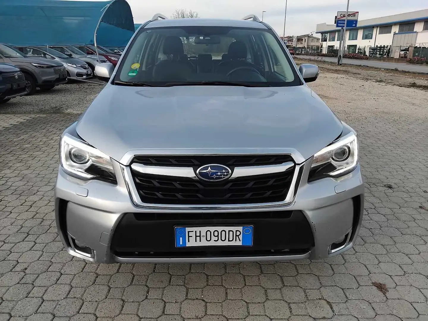 Subaru Forester 4ª serie 2.0D Lineartronic Sport Unlimited Gris - 1