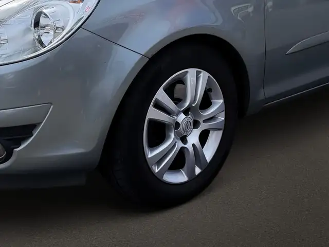 Opel Corsa view 3
