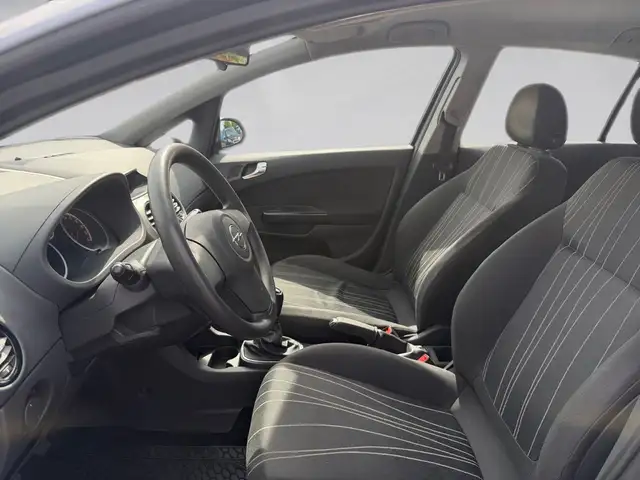 Opel Corsa view 11