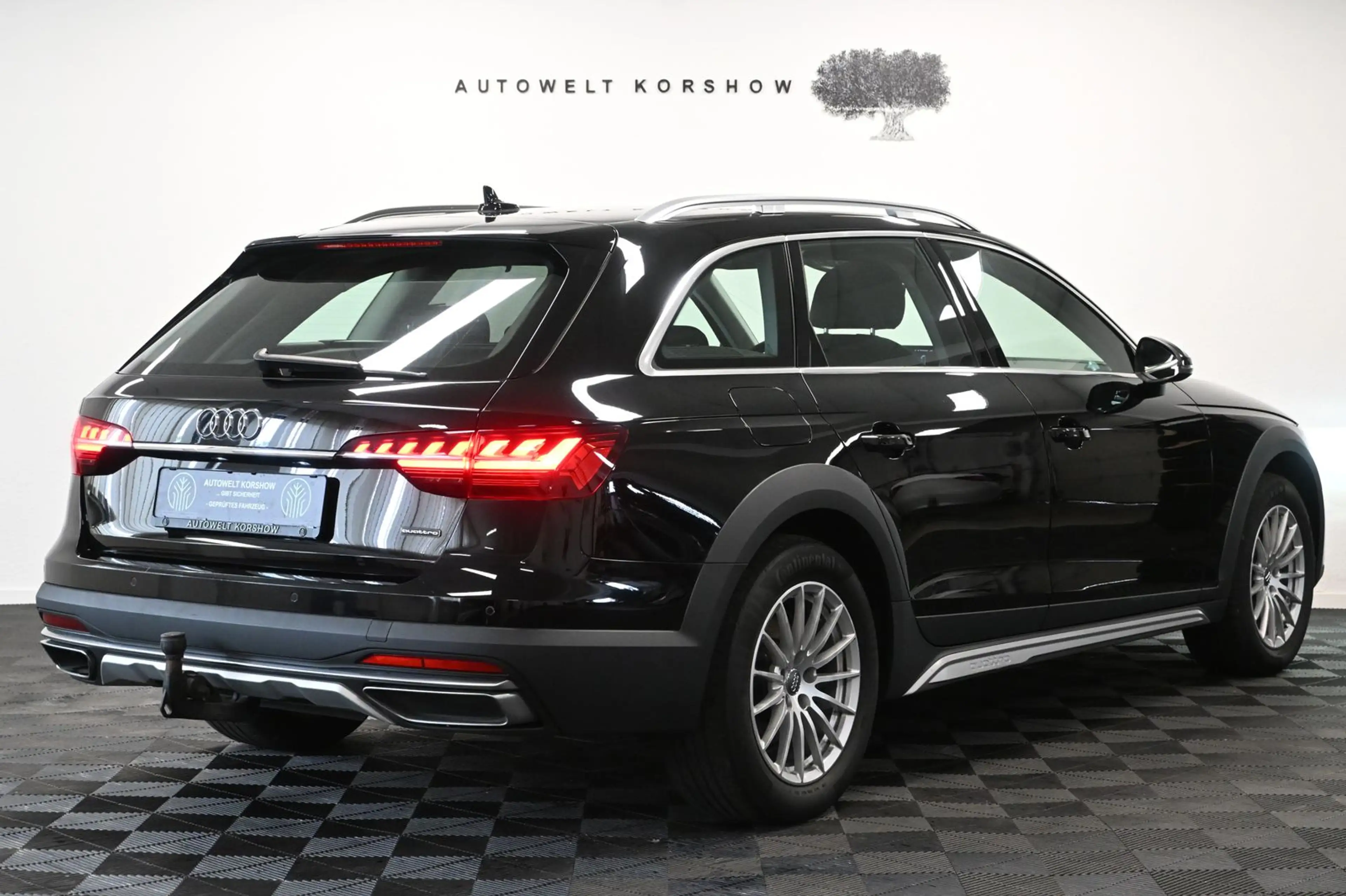 Audi A4 allroad 40 TDI *AHK*ACC*NAVI*LED*SHZ*AMBIENTE — photo 10