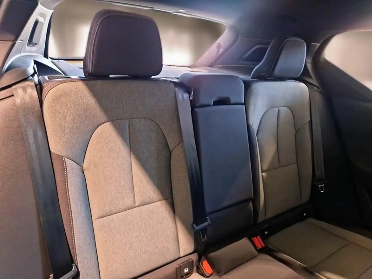 Volvo XC40 T5 RECHARGE PLUG-IN AUTO PLUS BRIGHT SUV, миниатюра 11