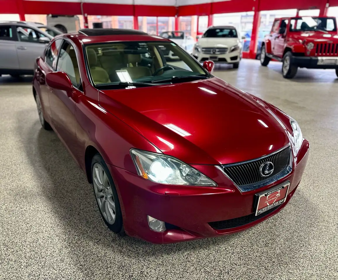Lexus IS photo Lexus IS