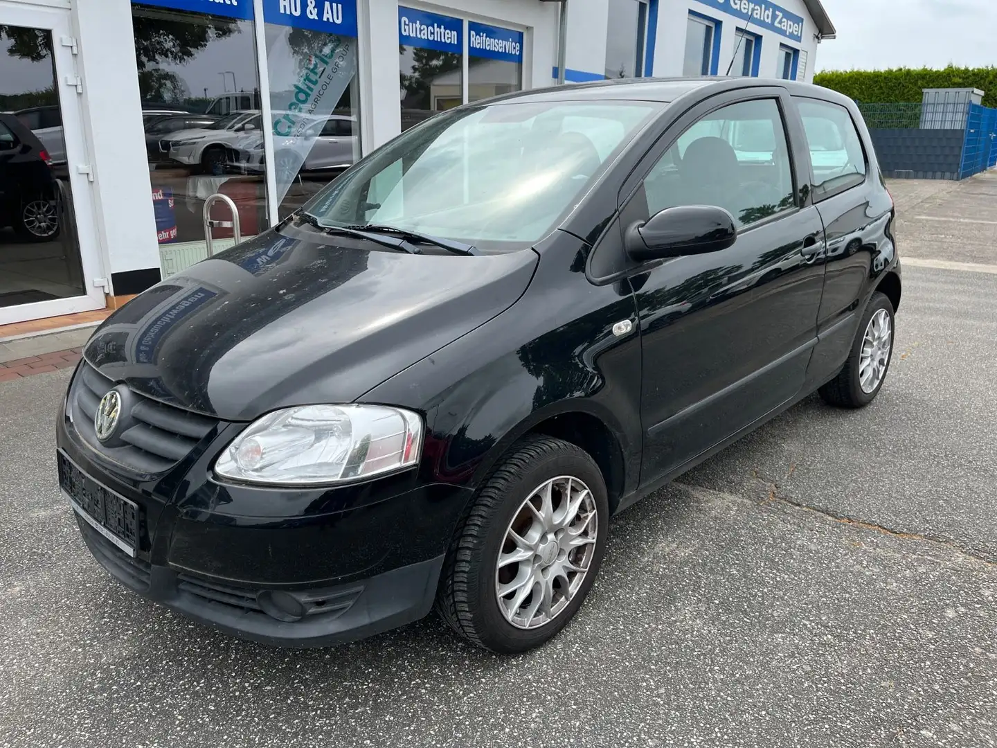 Volkswagen Fox 1,2 *Fresh* Servolenkung/Alufelgen crna - 1