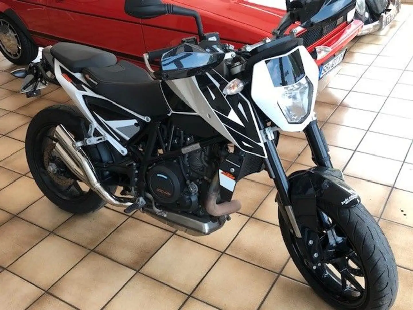 KTM DUKE 690 Weiß - 1