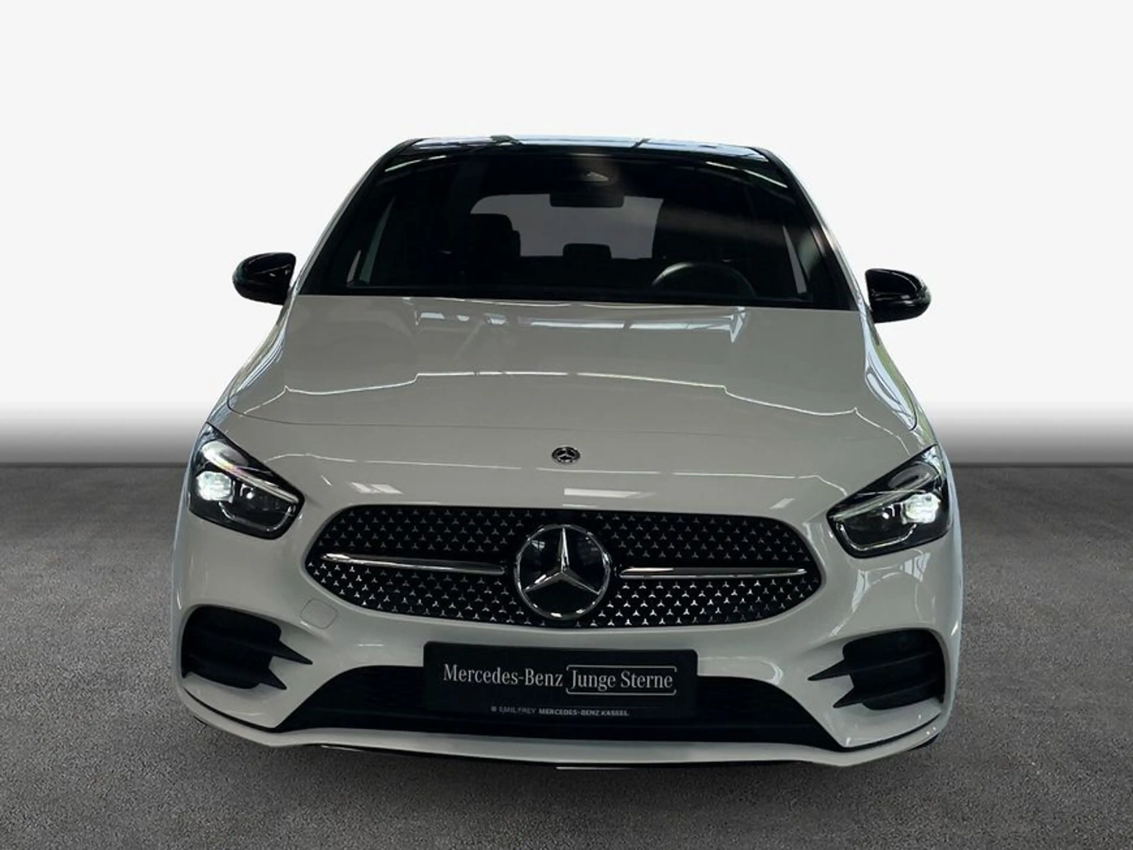 Mercedes-Benz B 220 B-Klasse — photo 3