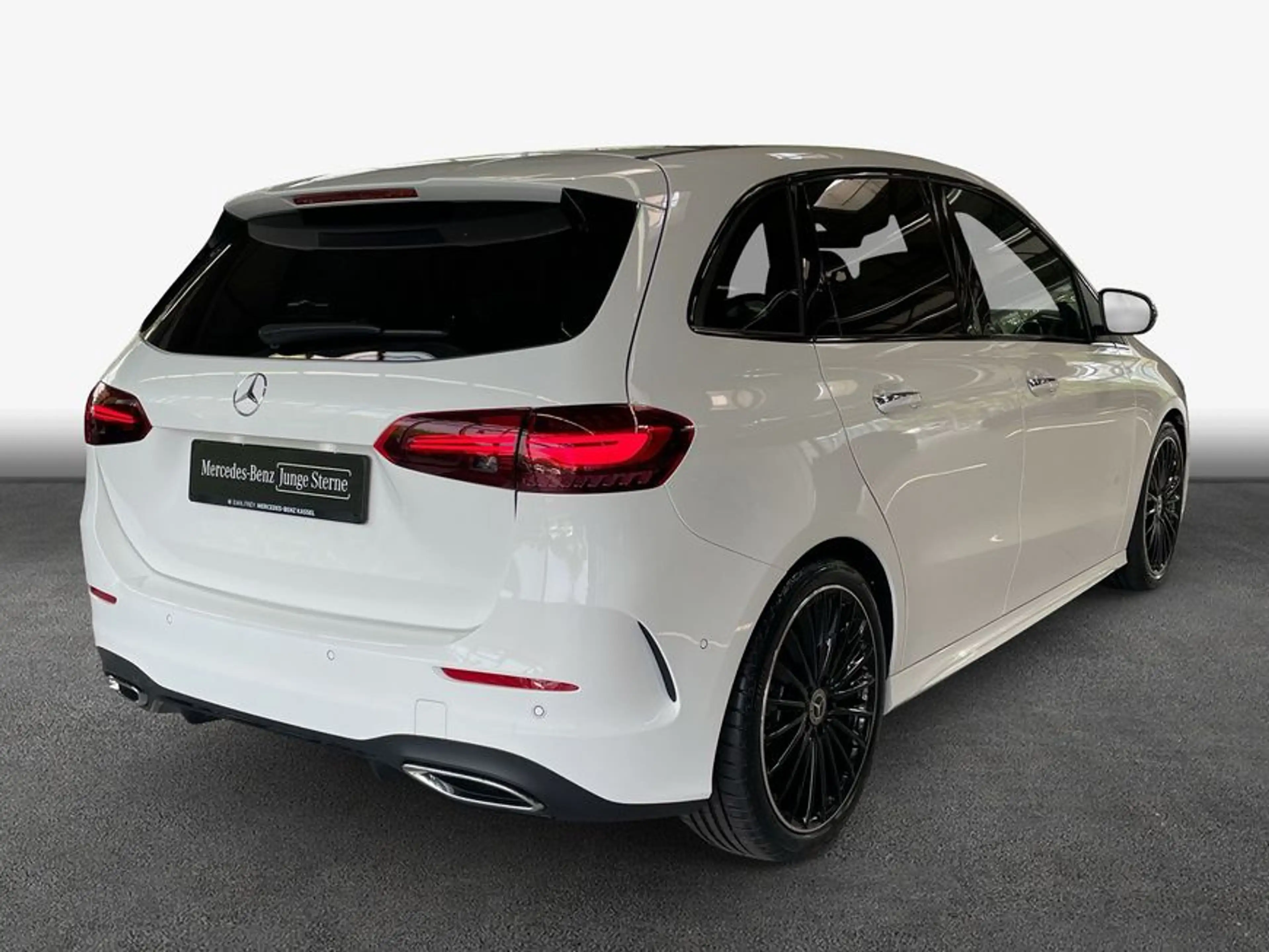 Mercedes-Benz B 220 B-Klasse — photo 2