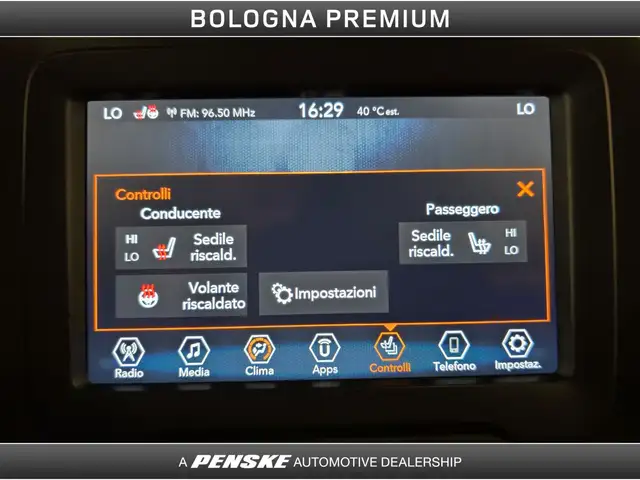 Jeep Renegade view 11