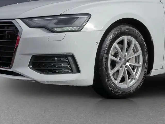 Audi A6 view 13