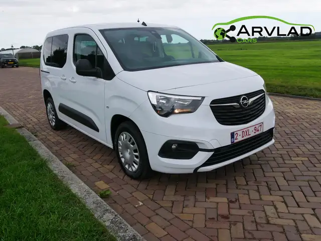 Opel Combo 1.5D L1H1 5-PERS AC | LEATHER | 8499 NETTO