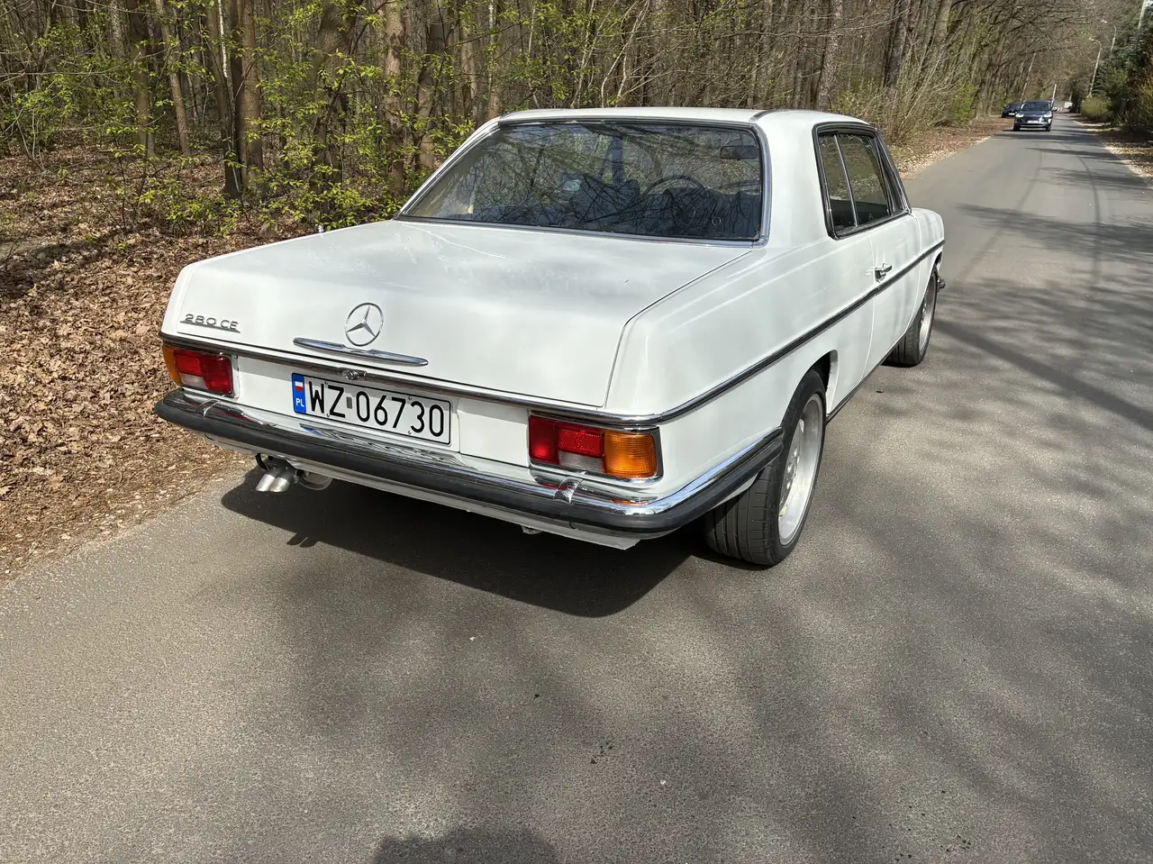 Mercedes-Benz W 114/115 Strich-Acht 280CE, foto 4