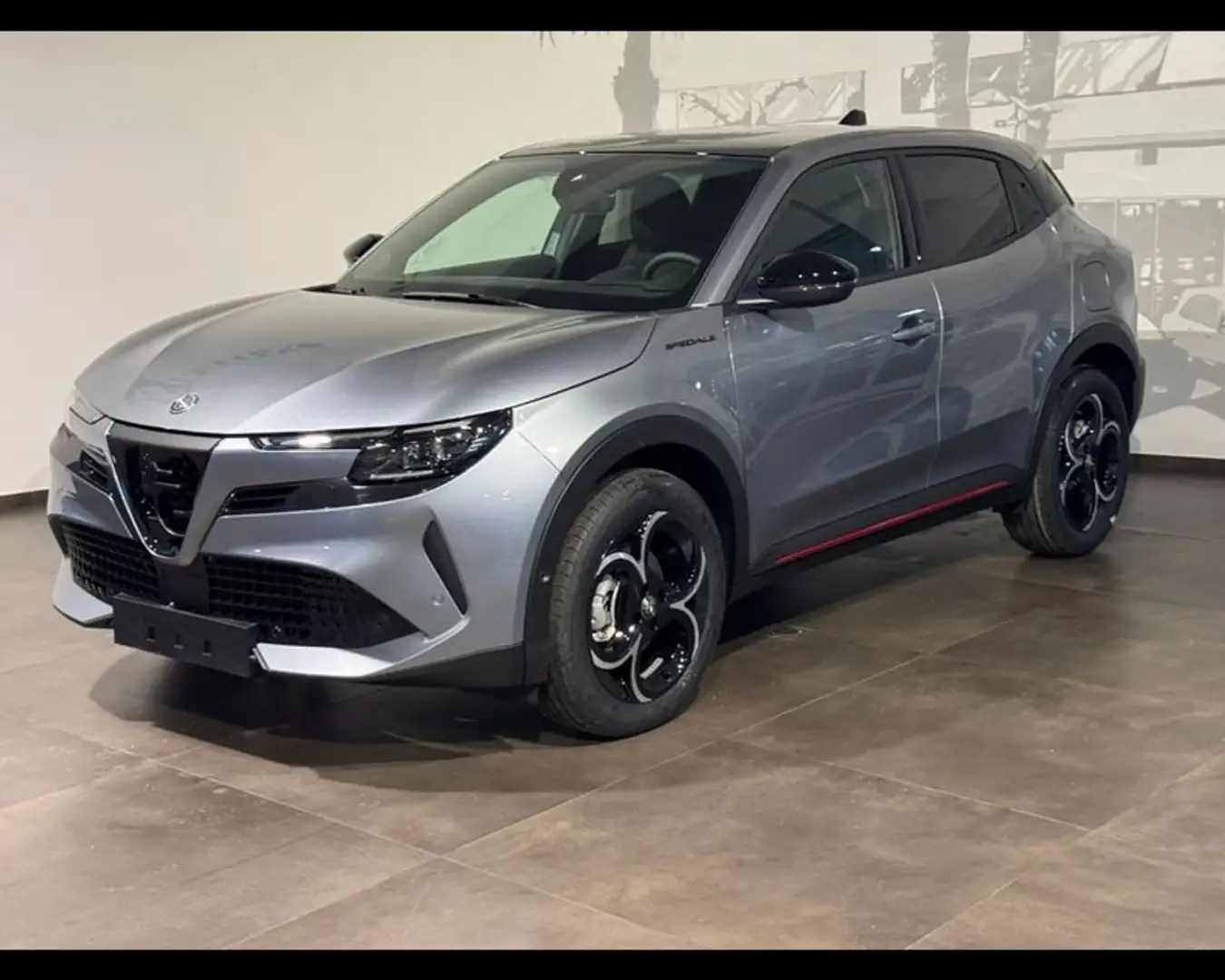 Alfa Romeo Junior 1.2 136 CV Hybrid eDCT6 Speciale Argintiu - 1