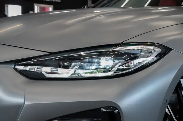 BMW 4 Series view 4