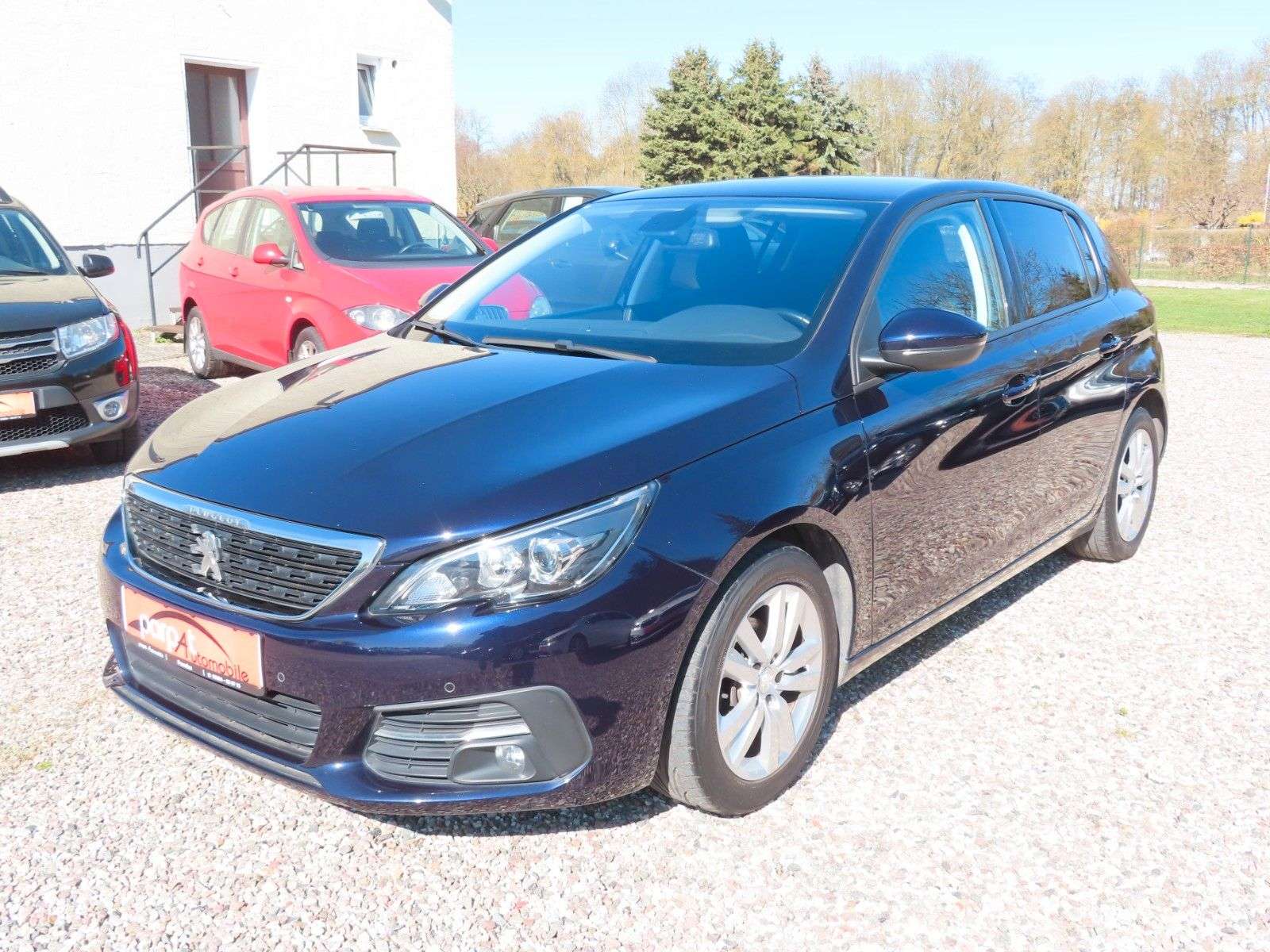 Second hand Peugeot 308 1.2