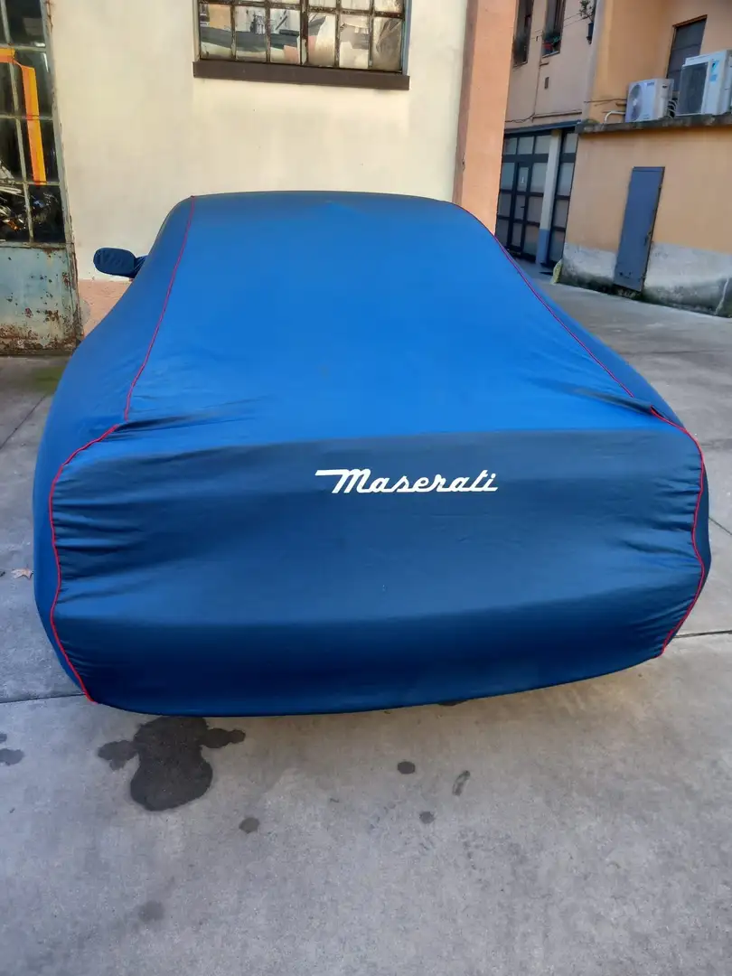 Maserati Coupe Coupe 2002 4.2 cambiocorsa Stříbrná - 2