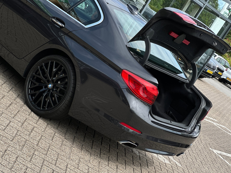 BMW 540 5-serie 540i Executive/2E EIG/CAMERA/LEDER/NAVI/NL — photo 9