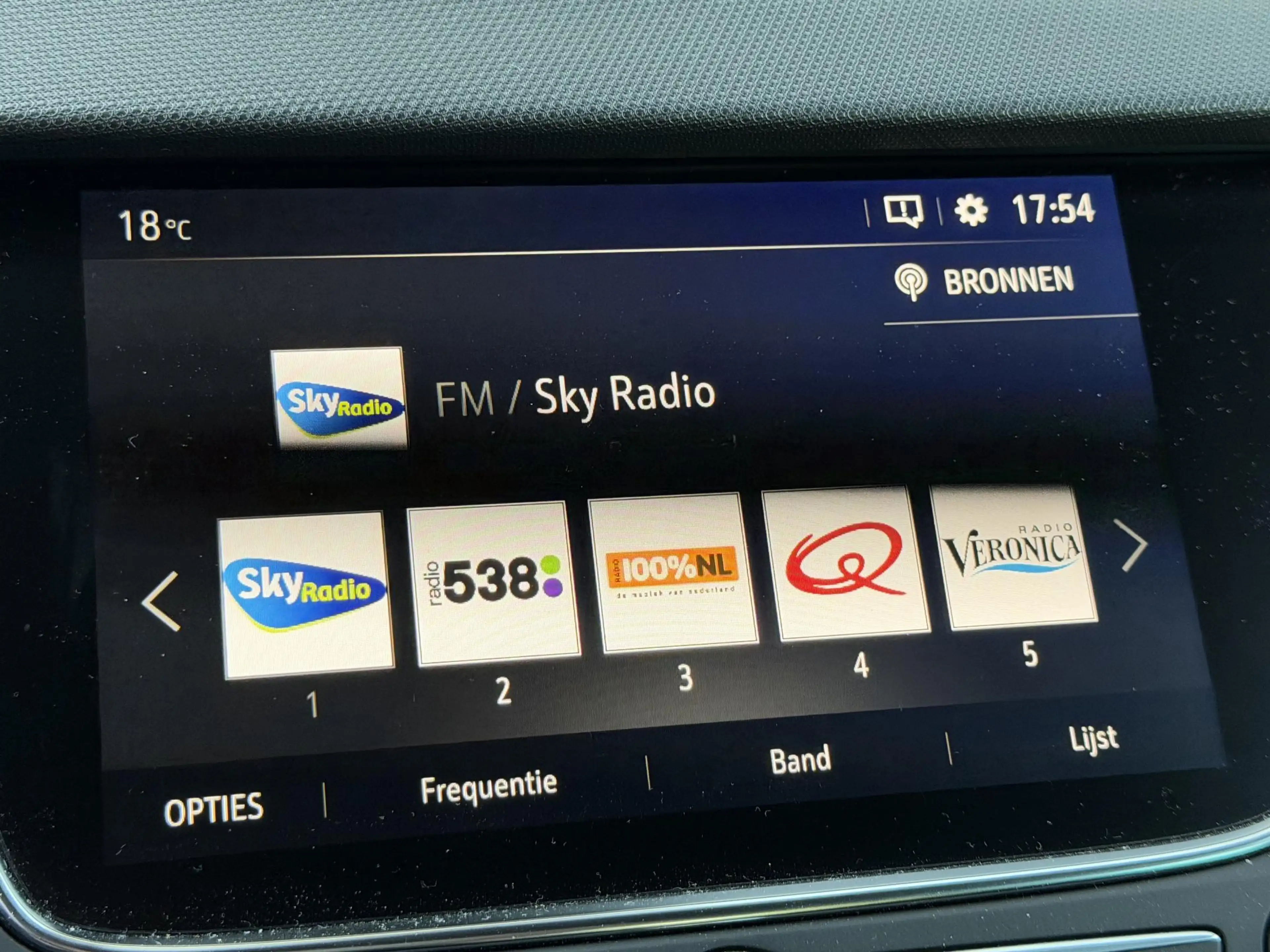 Opel Crossland X 1.2 Turbo Innovation , Navi, Apple Carplay/Android — photo 9