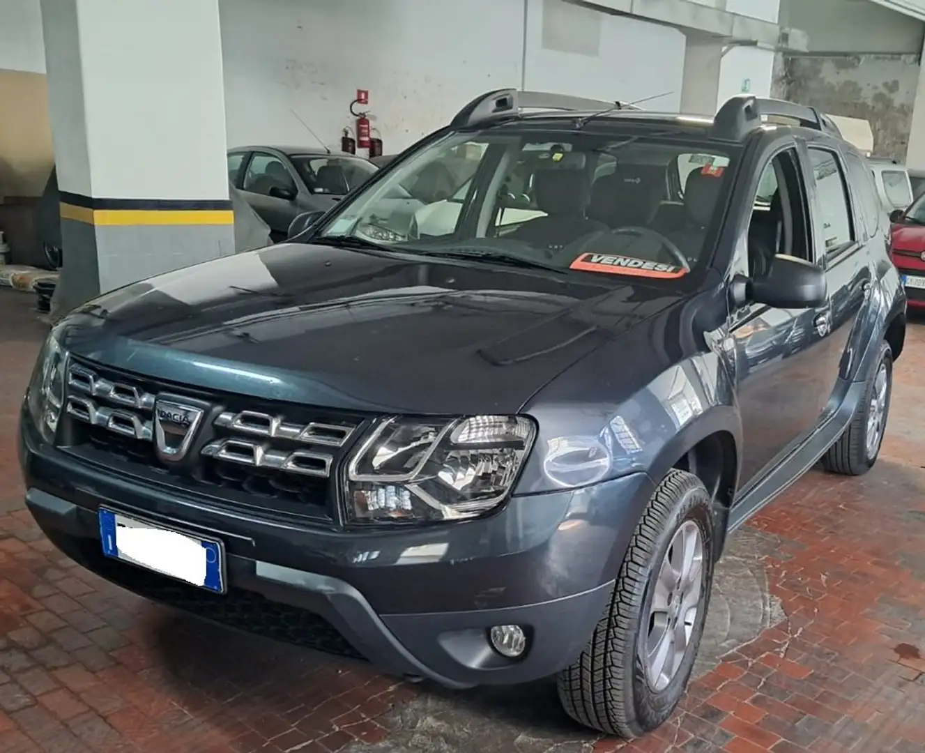Dacia Duster Duster 1.5 dci Laureate 4x2 s Grigio - 1
