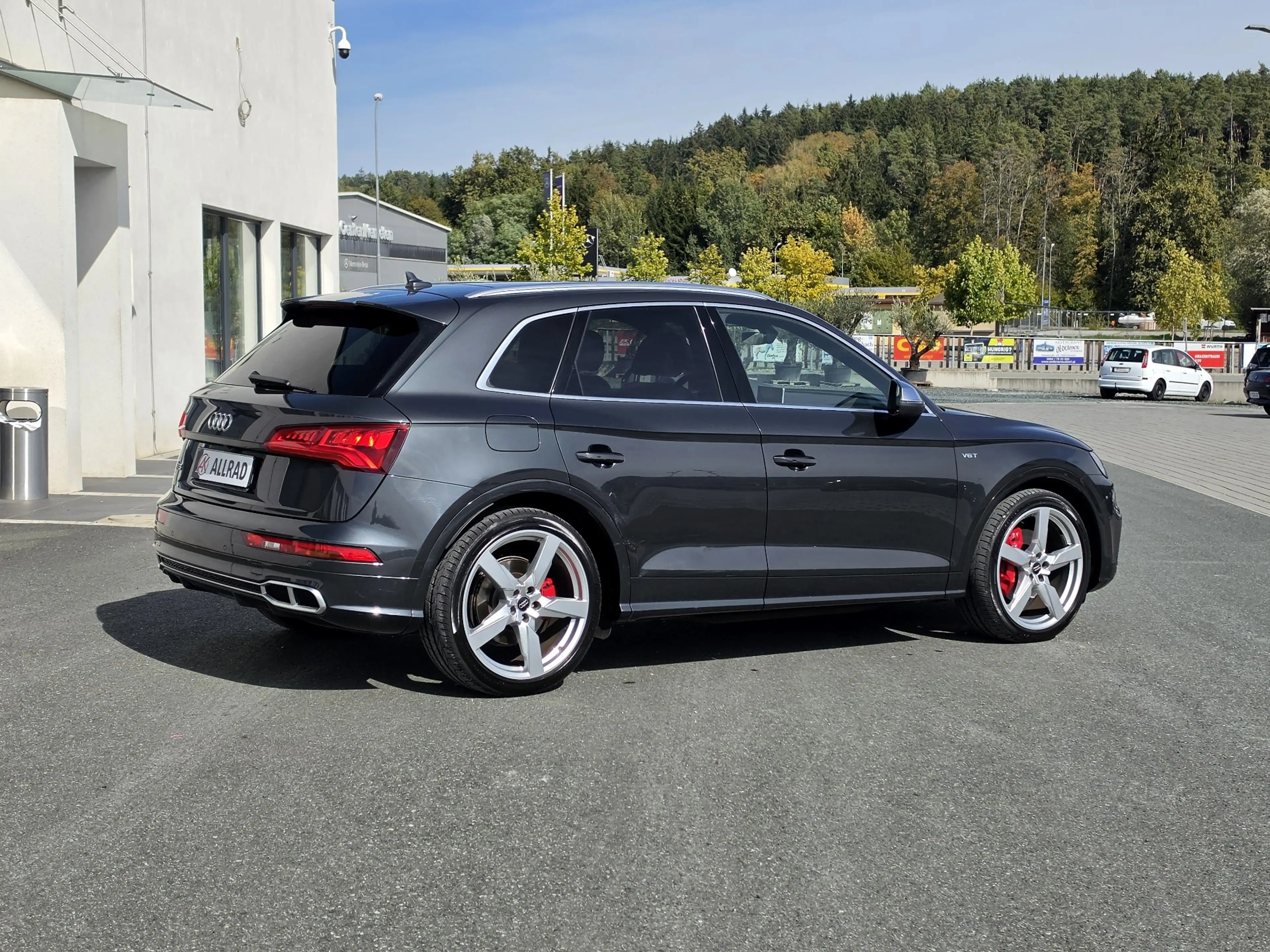 Audi SQ5 3.0 TFSI quattro — photo 3