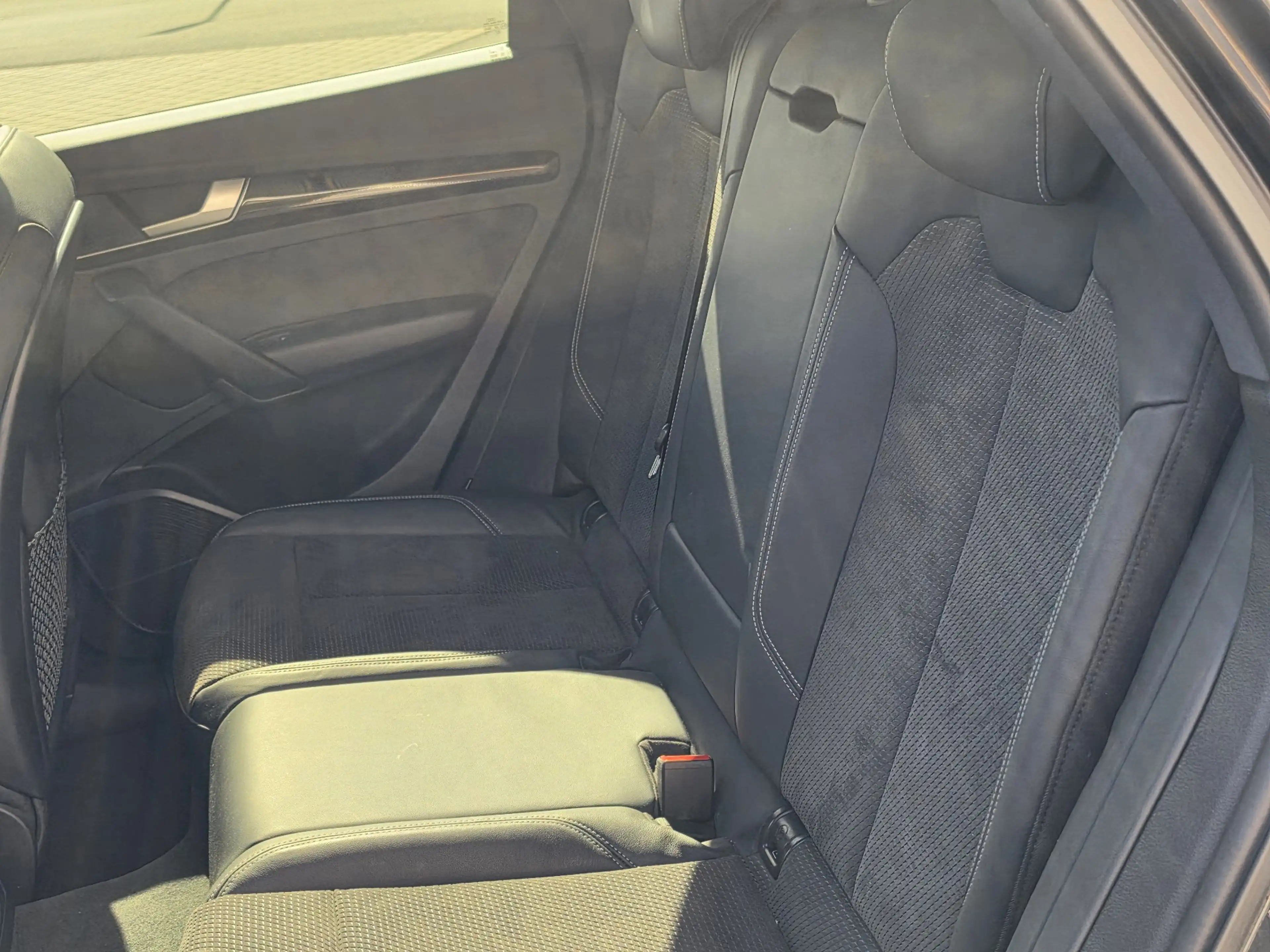 Audi SQ5 3.0 TFSI quattro — photo 11