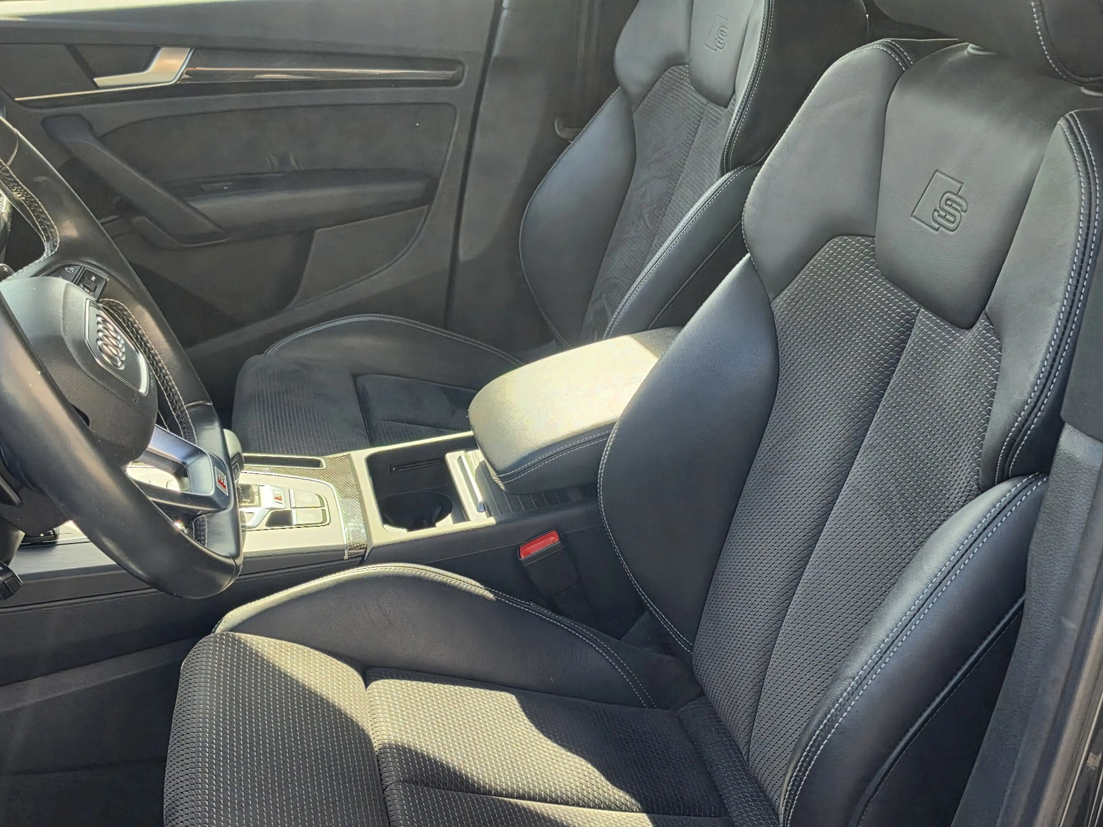 Audi SQ5 3.0 TFSI quattro — photo 8