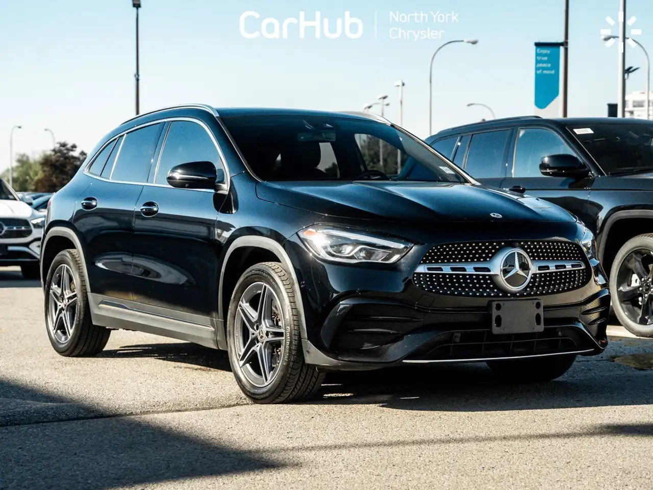Mercedes-Benz GLA снимка Mercedes-Benz GLA