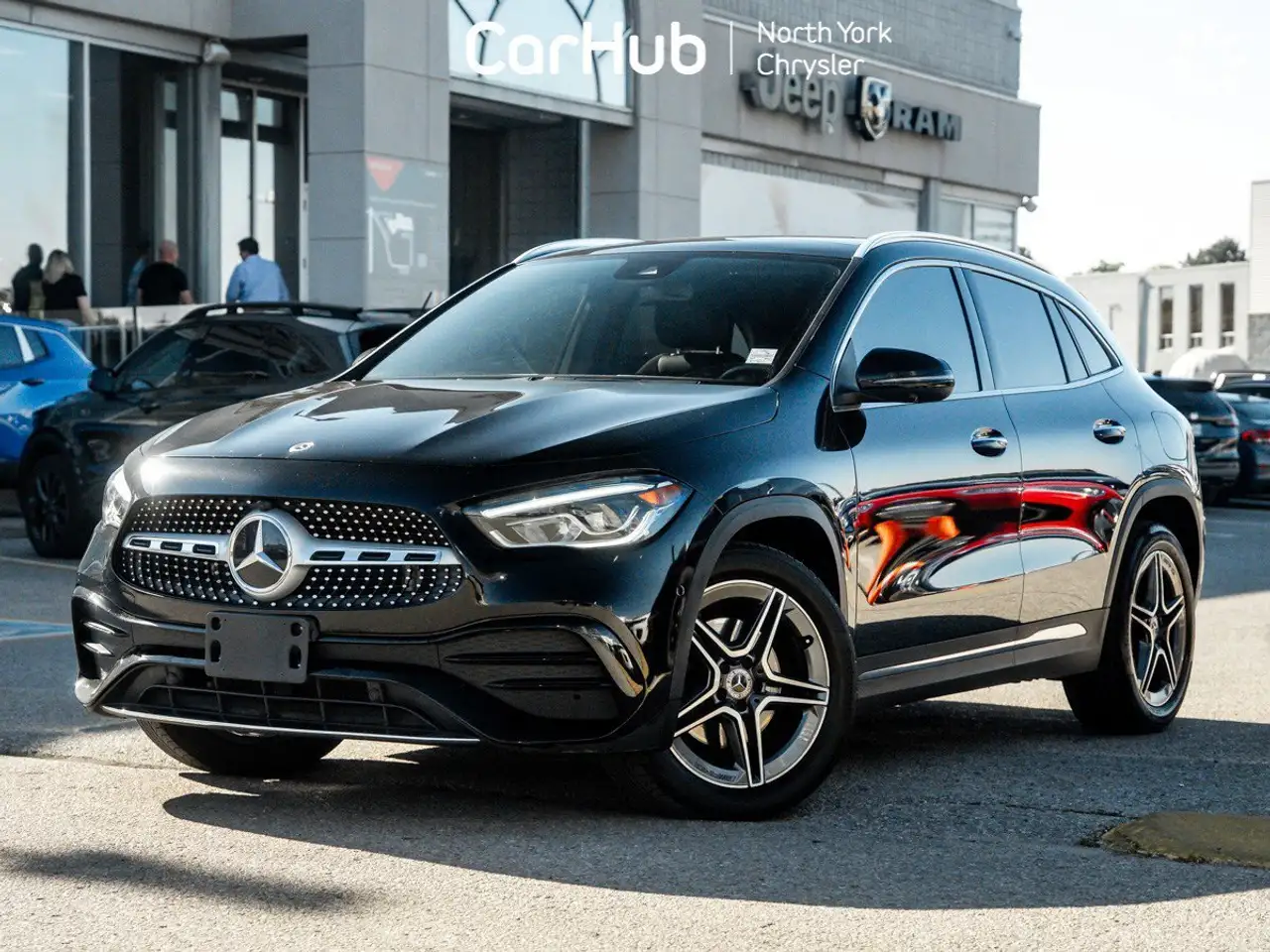 Mercedes-Benz GLA снимка Mercedes-Benz GLA