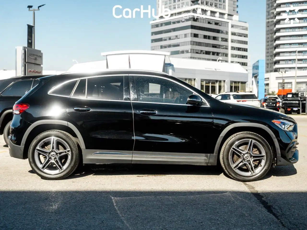Mercedes-Benz GLA снимка Mercedes-Benz GLA