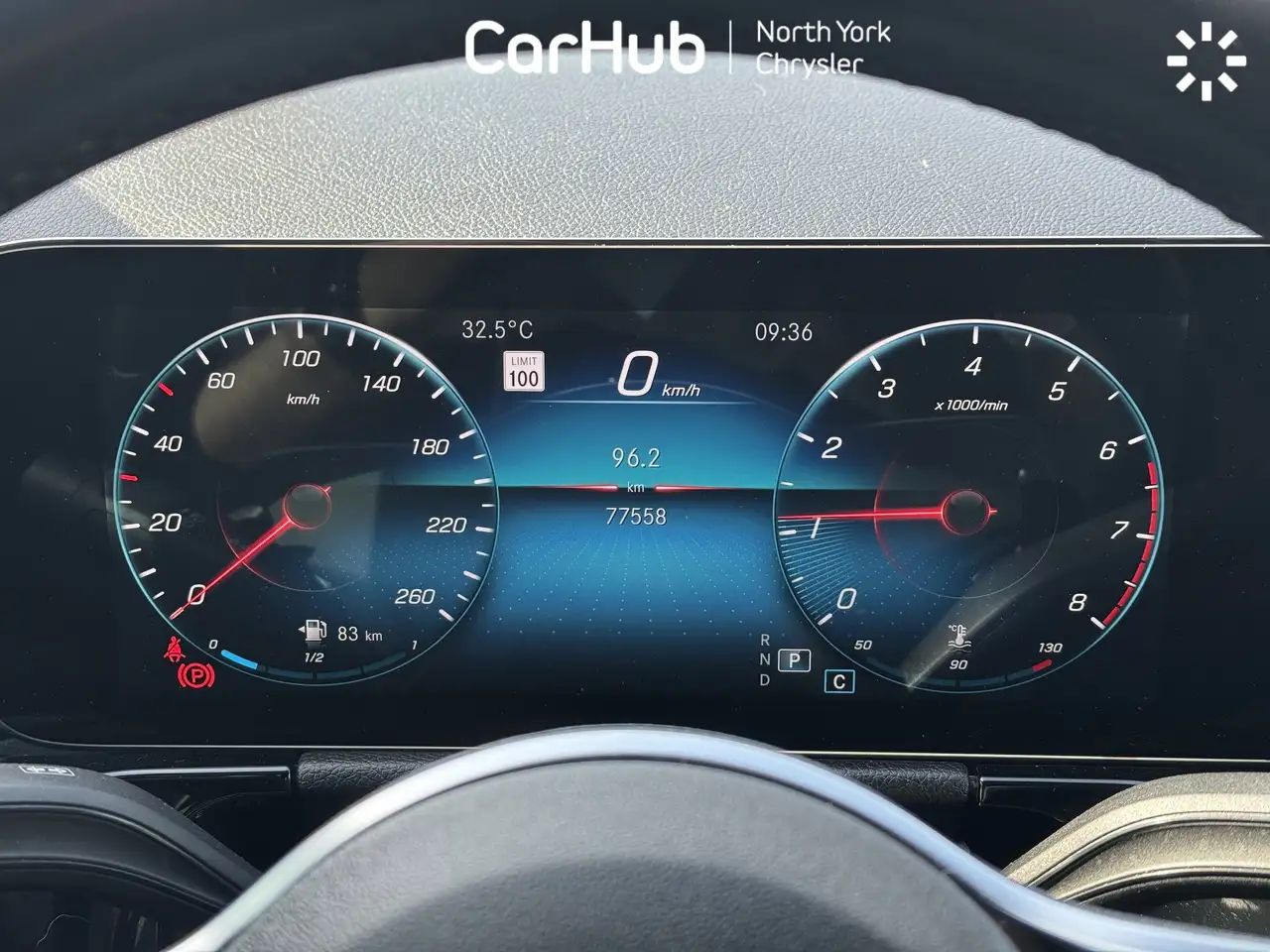 Mercedes-Benz GLA снимка Mercedes-Benz GLA