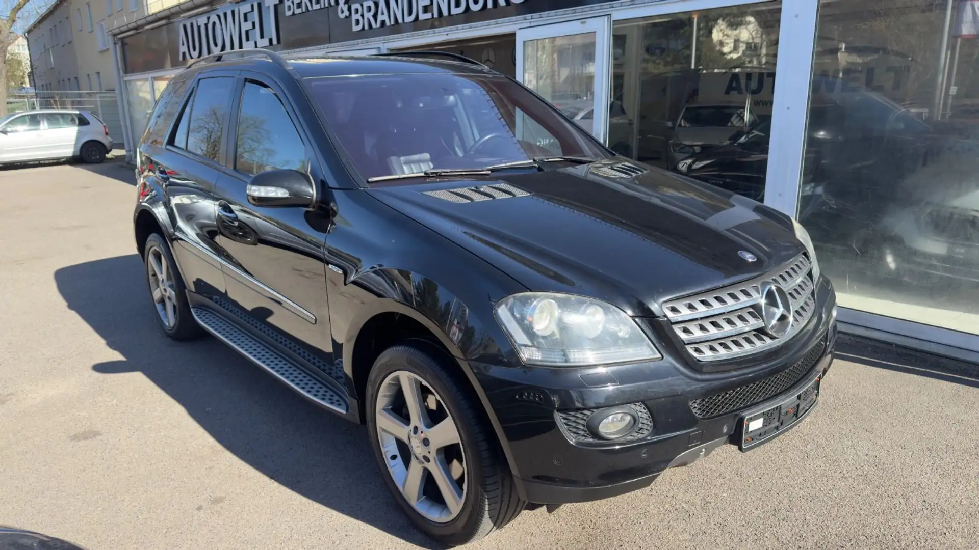 Mercedes-Benz ML 280 CDI Edition 10*TÜVneu*AHK*4Matic*Gepflegt Negro - 1