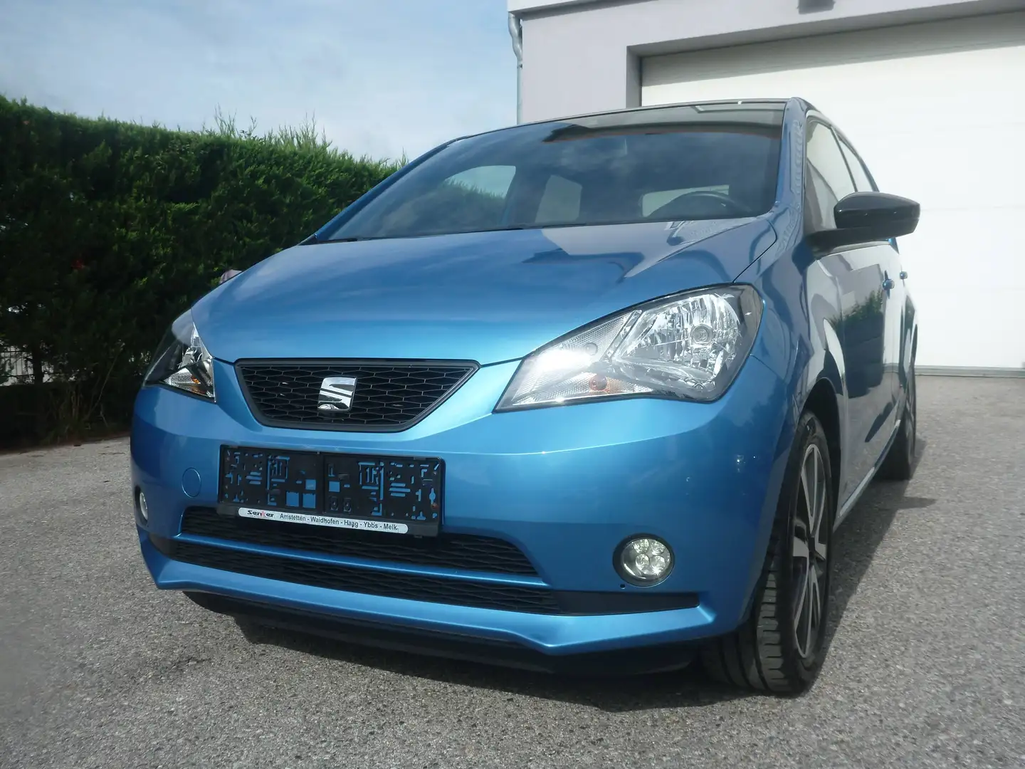 SEAT Mii electric Plus CLIMATRONIC PARKPILOT DAB-RADIO SITZHEIZUNG SPURHALTEASSISTENT WINDSCHUTZSCHEIBE BEHEIZBAR BLUETOOTH Blau - 2