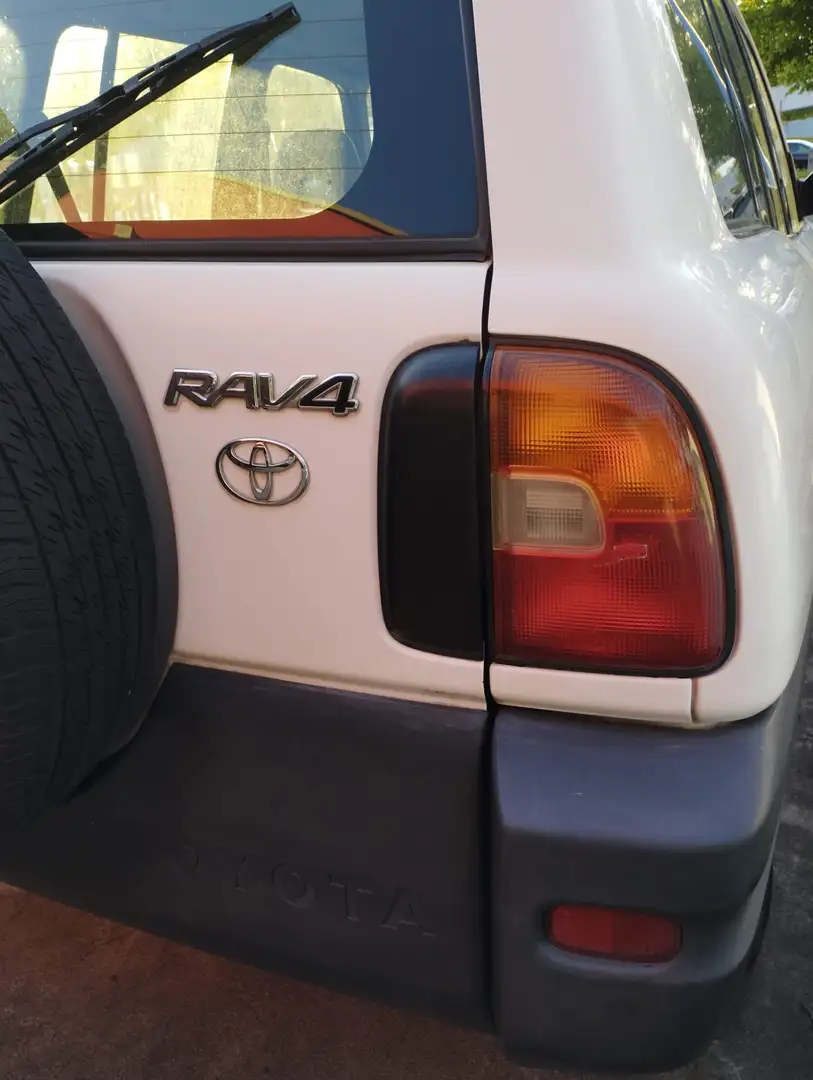 Toyota RAV 4 5p 2.0 GPL 4X4 Blanc - 2
