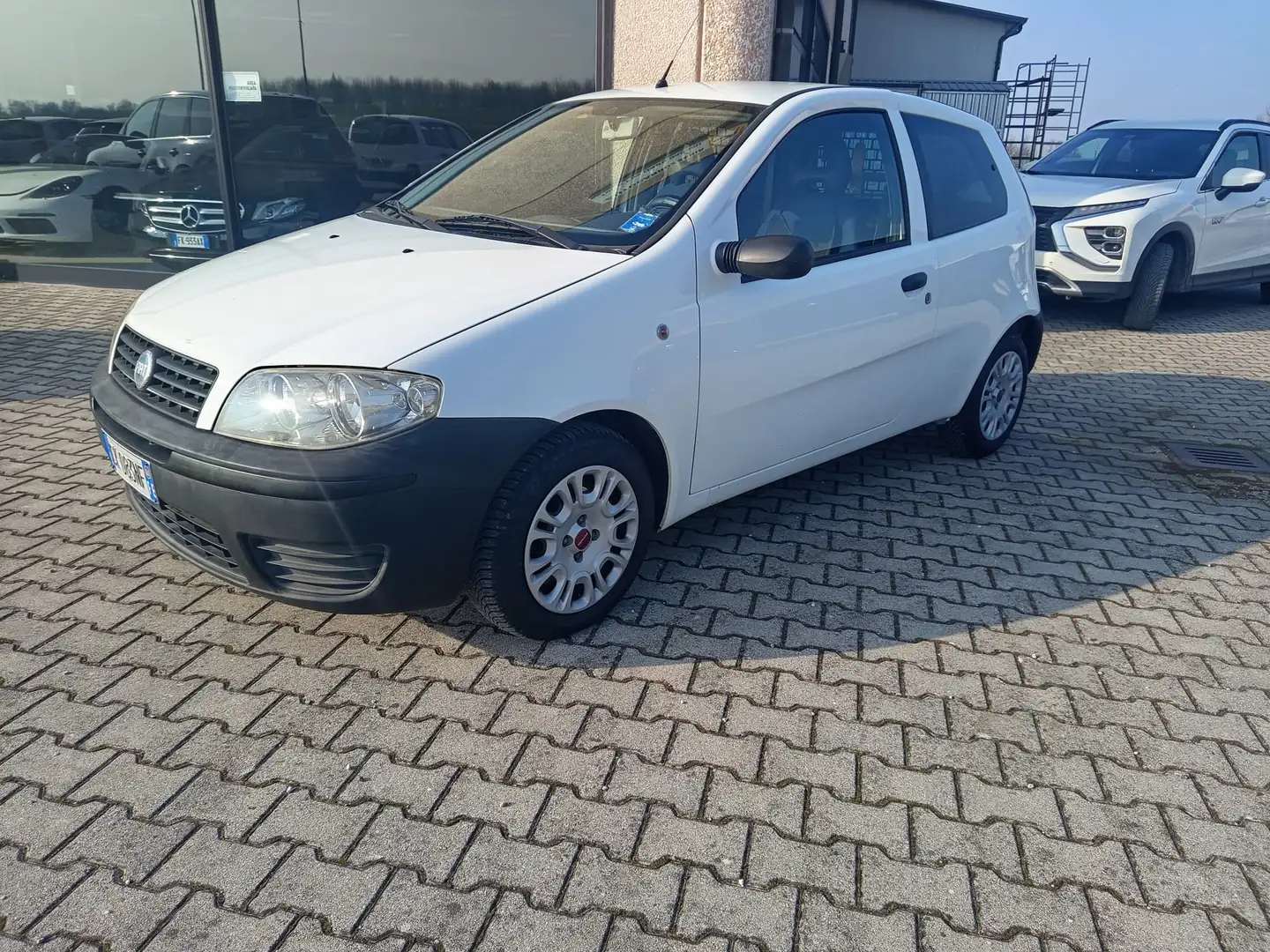 Fiat Punto Punto van 3p 1.3 mjt 16v Speed van Weiß - 2