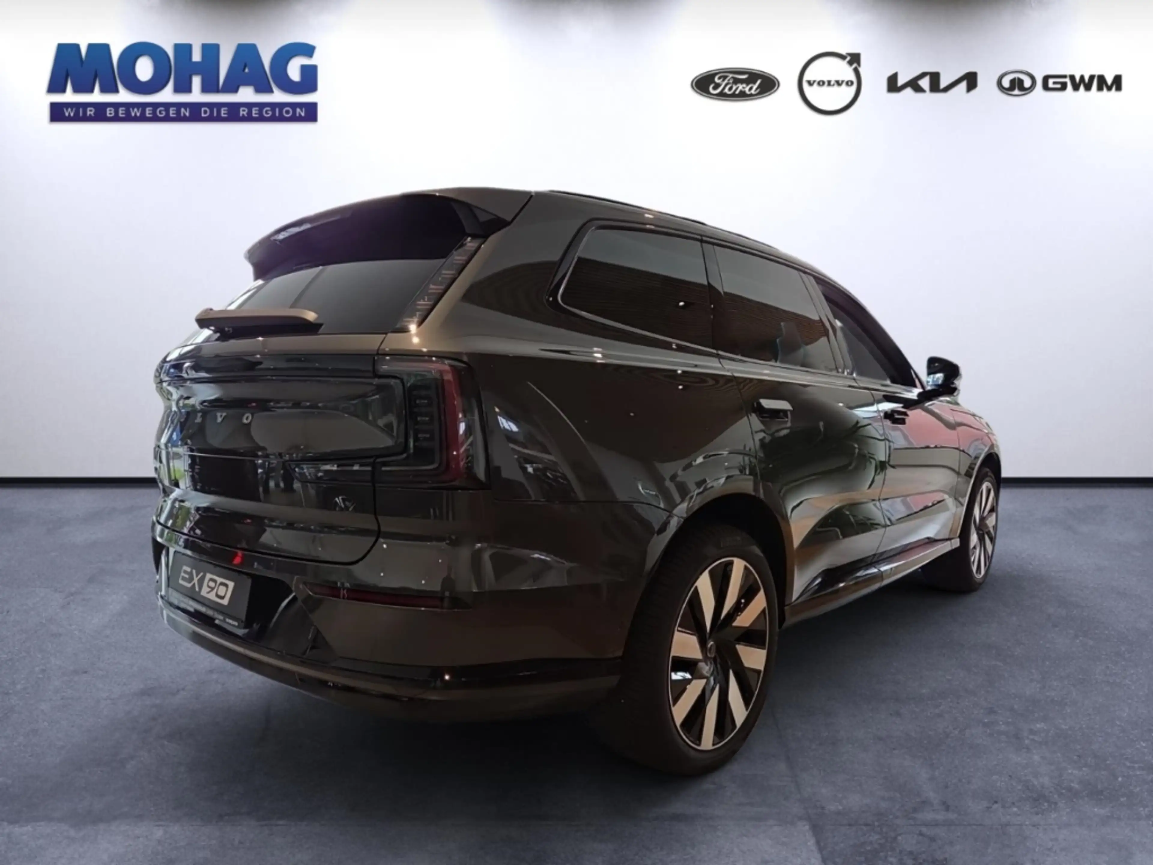 Volvo EX90 Ultra Pure Electric AWD 7-Sitzer HUD StandHZG Pano — photo 3