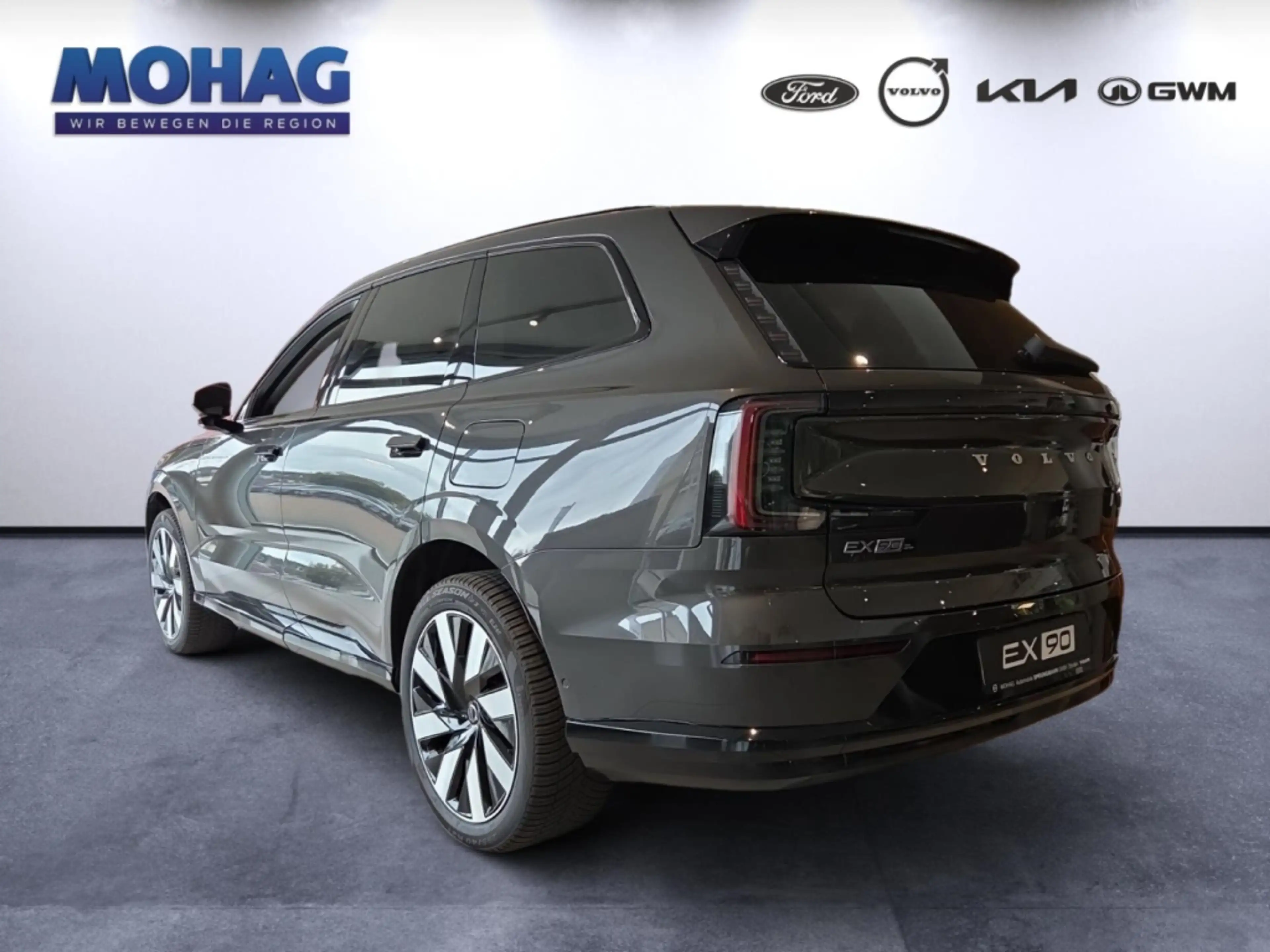 Volvo EX90 Ultra Pure Electric AWD 7-Sitzer HUD StandHZG Pano — photo 4