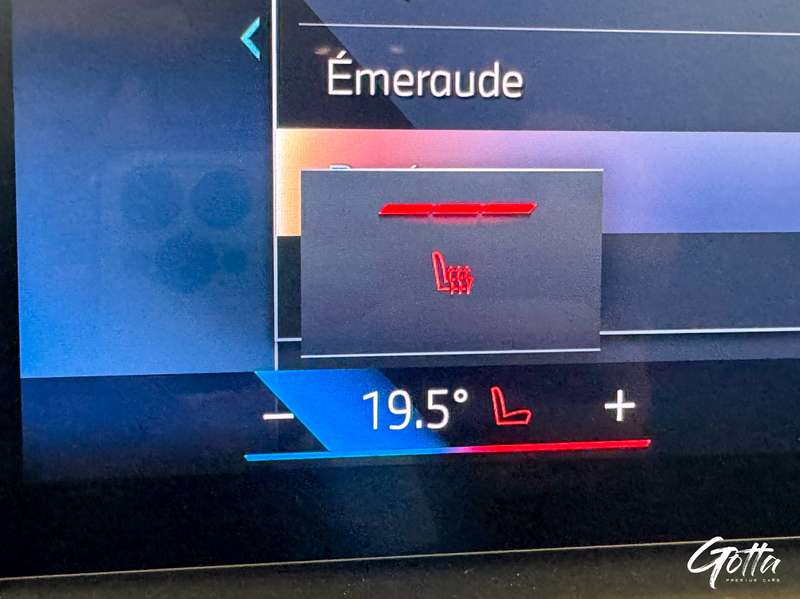 Photo du véhicule BMW 218
