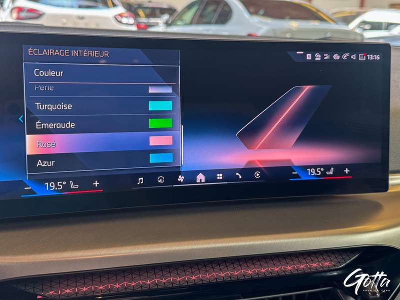 Photo du véhicule BMW 218