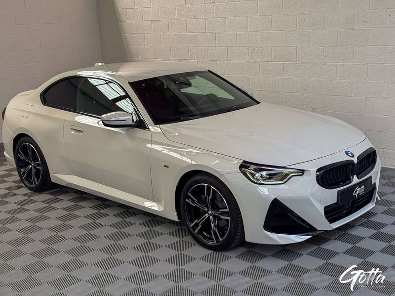 Photo du véhicule BMW 218