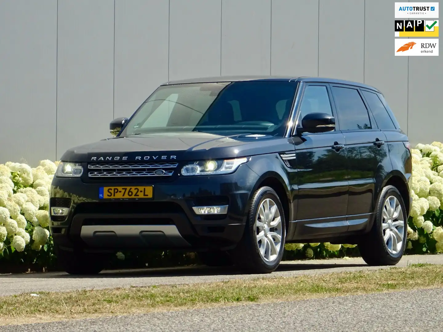 Land Rover Range Rover Sport 3.0 TDV6 HSE D-Riem vv Trekhaak Grigio - 1
