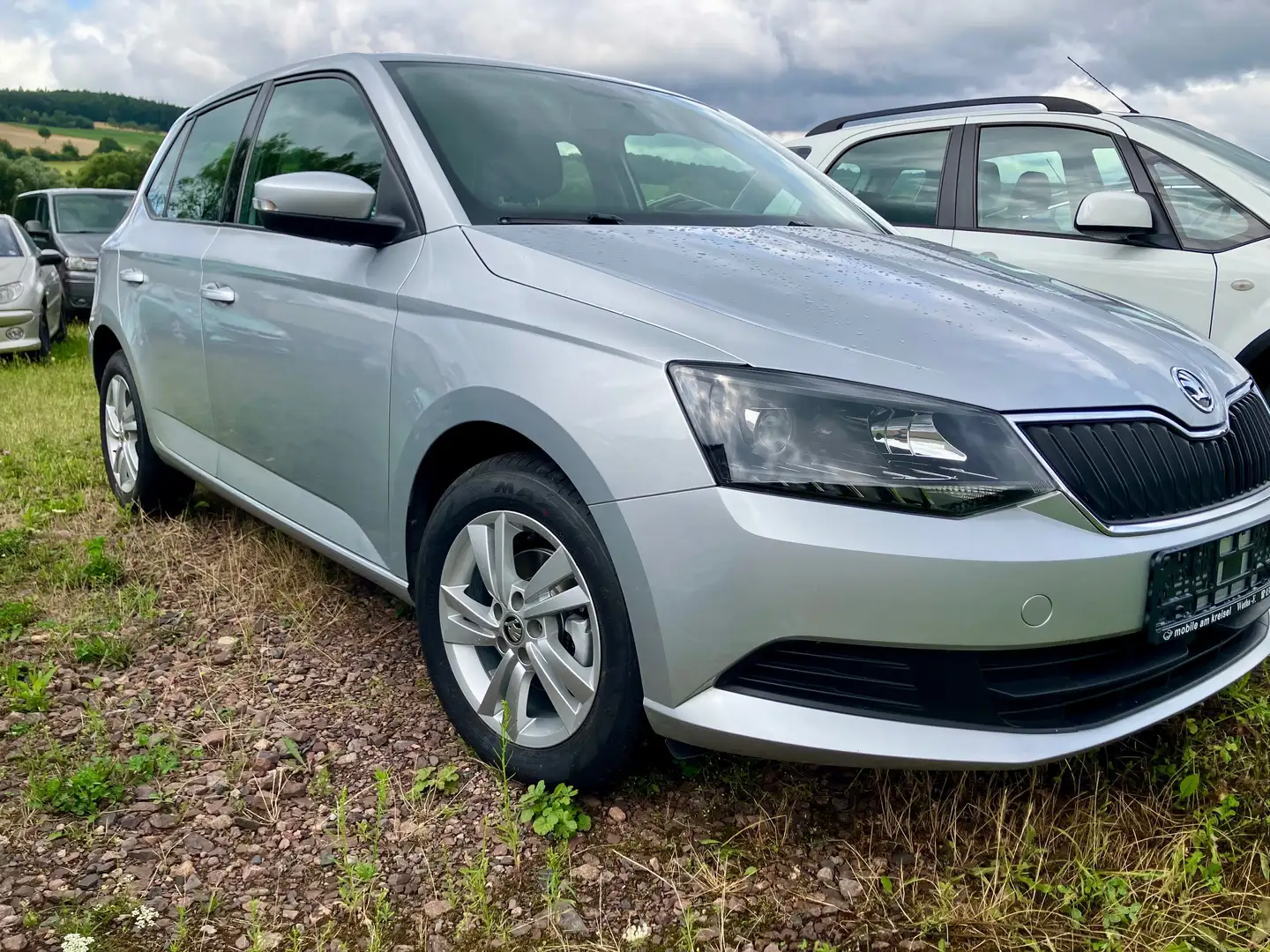 Skoda Fabia Ambition HU/AU/SERVICE neu Grau - 2