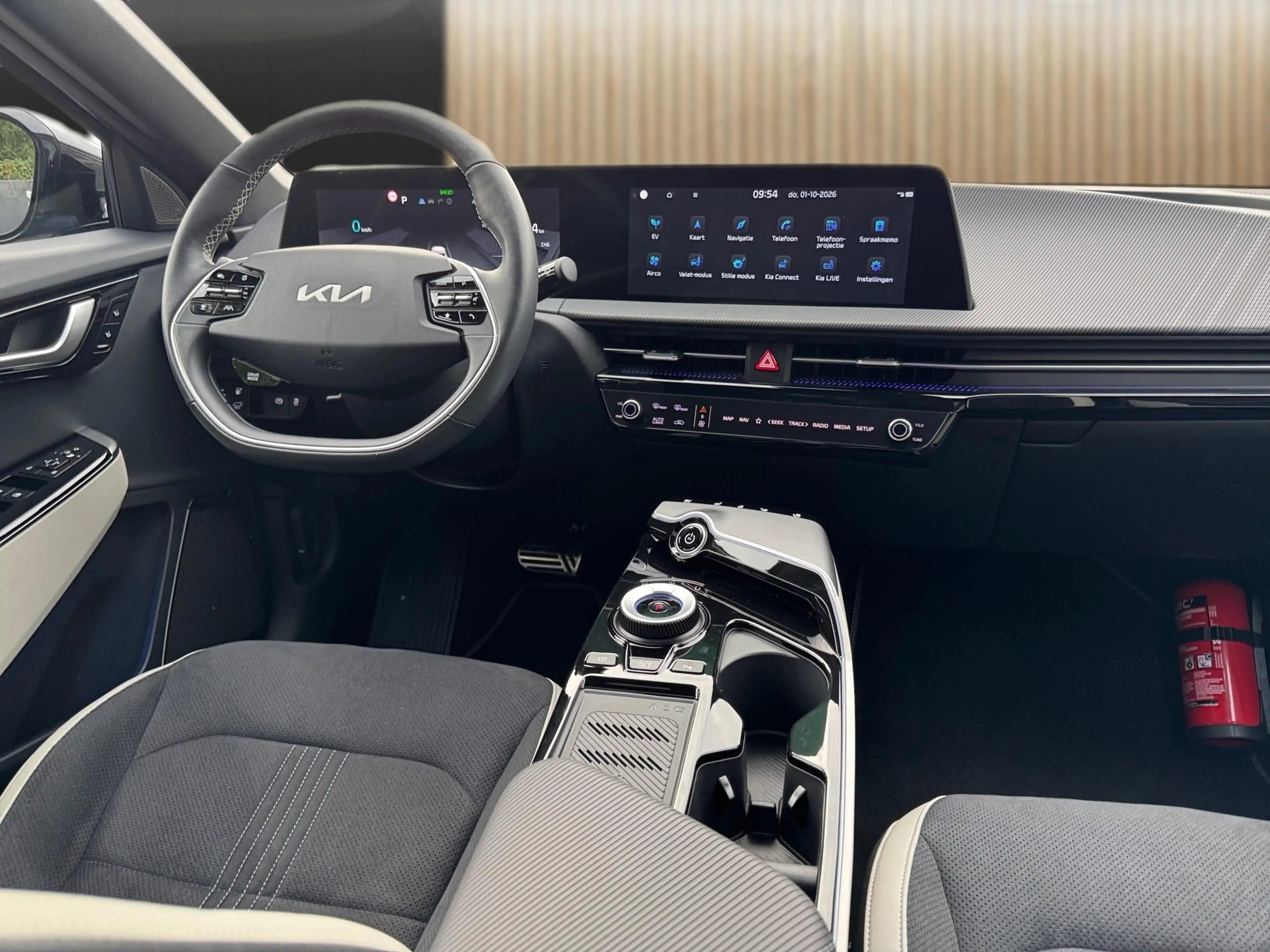 Kia EV6 77.4 kWh GT-LINE AWD Full Option! — photo 7