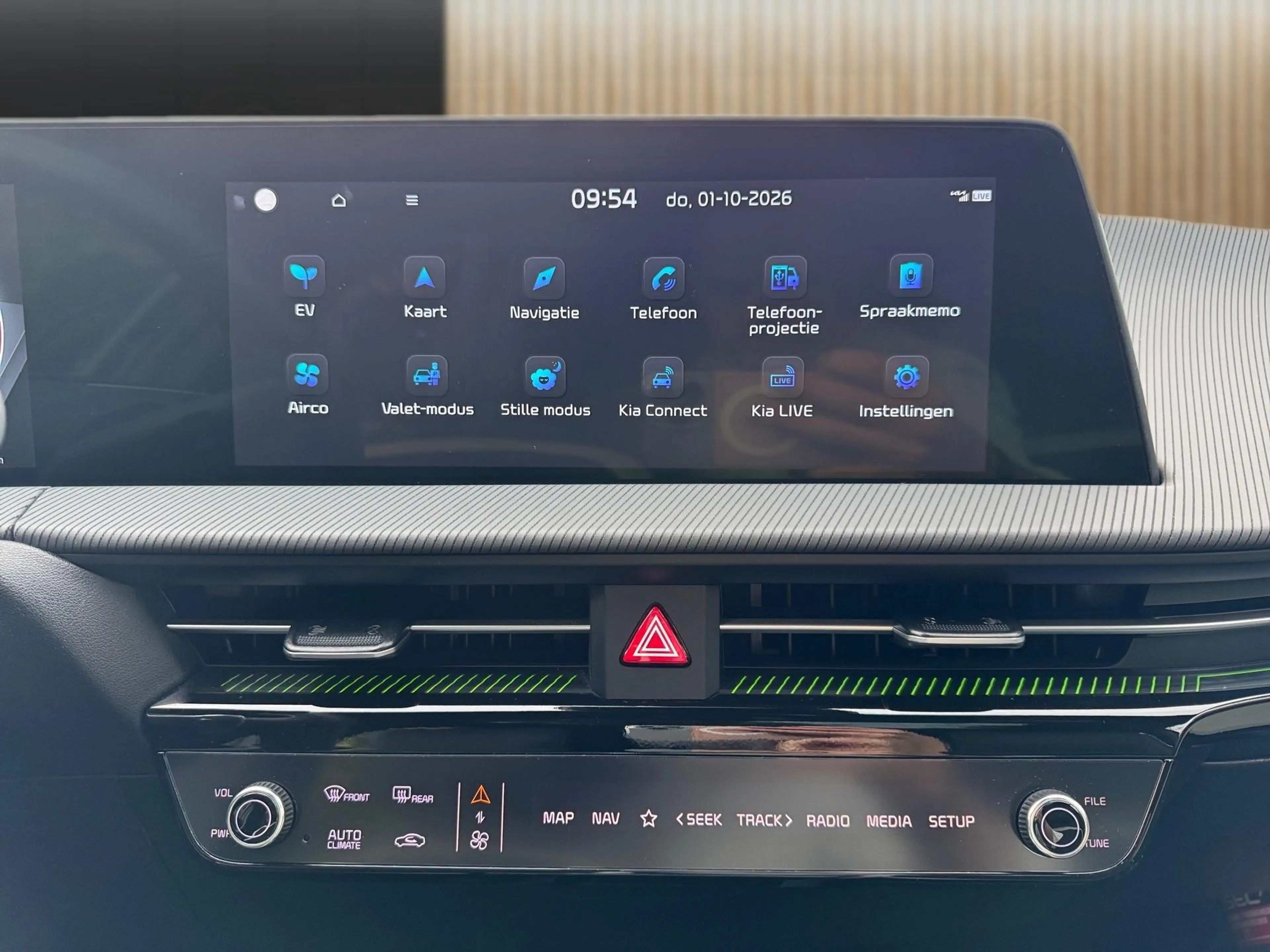 Kia EV6 77.4 kWh GT-LINE AWD Full Option! — photo 15