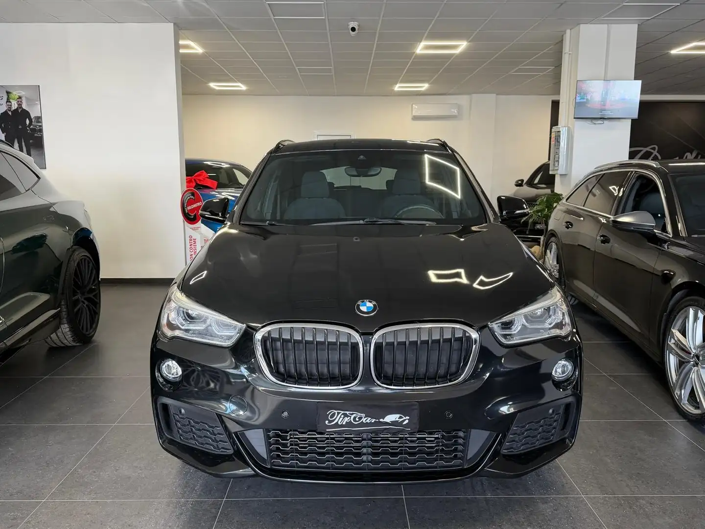 BMW X1 X1 F48 xdrive20d Msport auto Noir - 2
