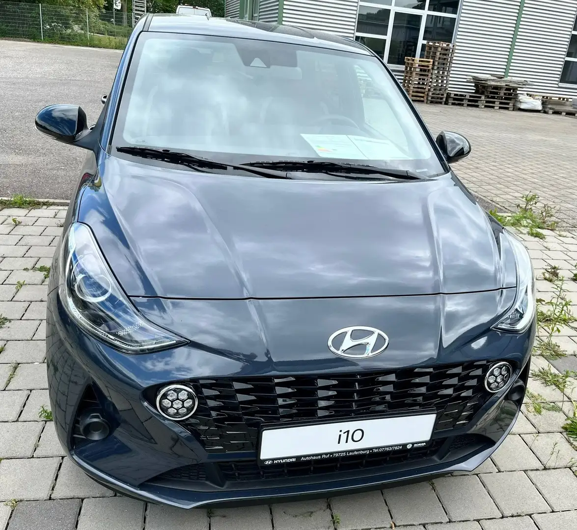 Hyundai i10 1.0 Connect & Go Сірий - 2