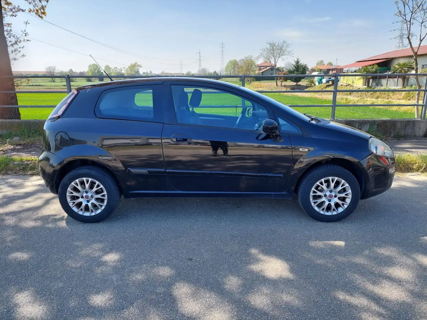 Fiat Punto Evo 3p 1.4 Dynamic Natural Power 77cv Noir - 2