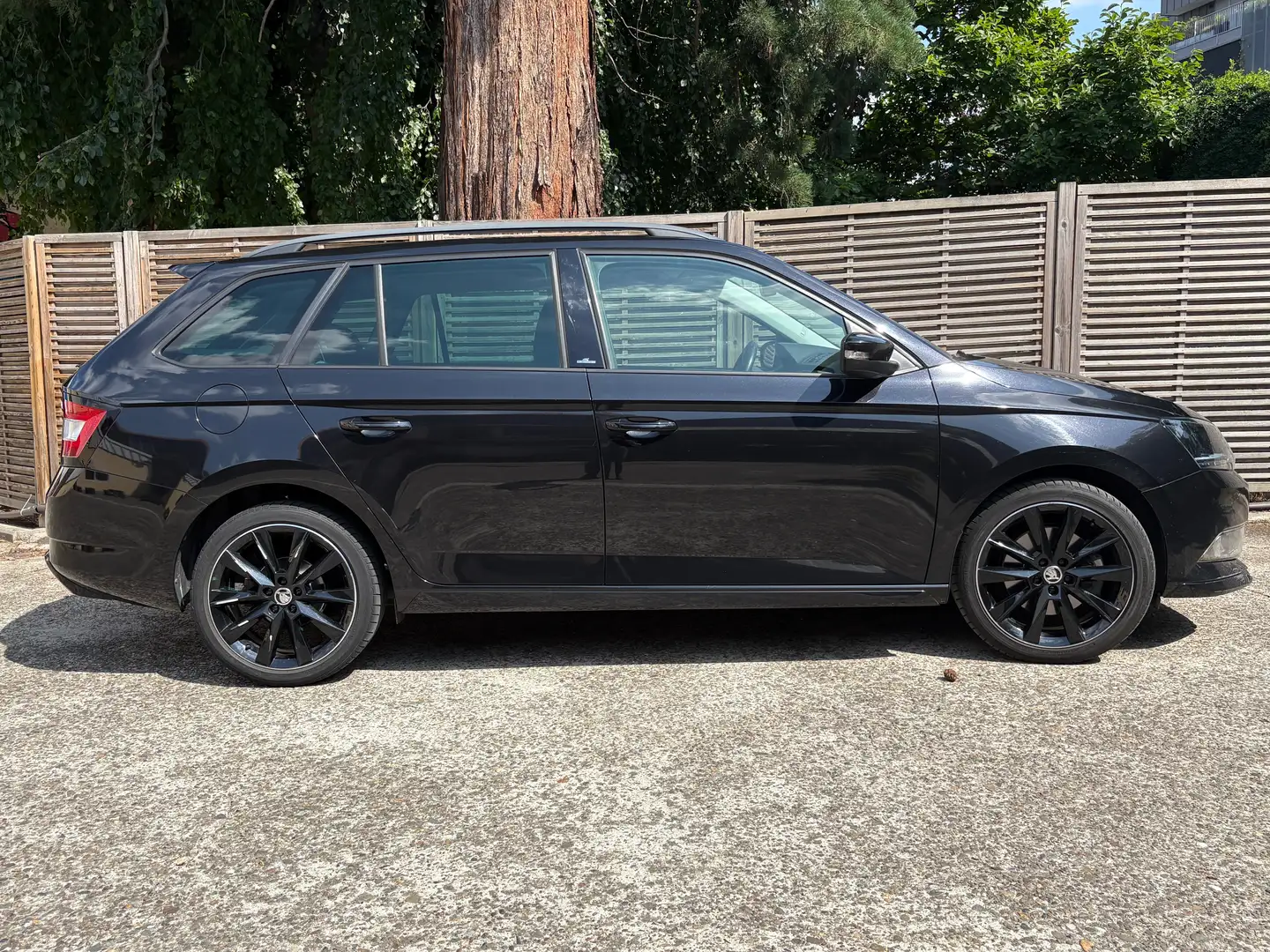 Skoda Fabia Fabia SW 1.0 TSI Black Edition Noir - 1
