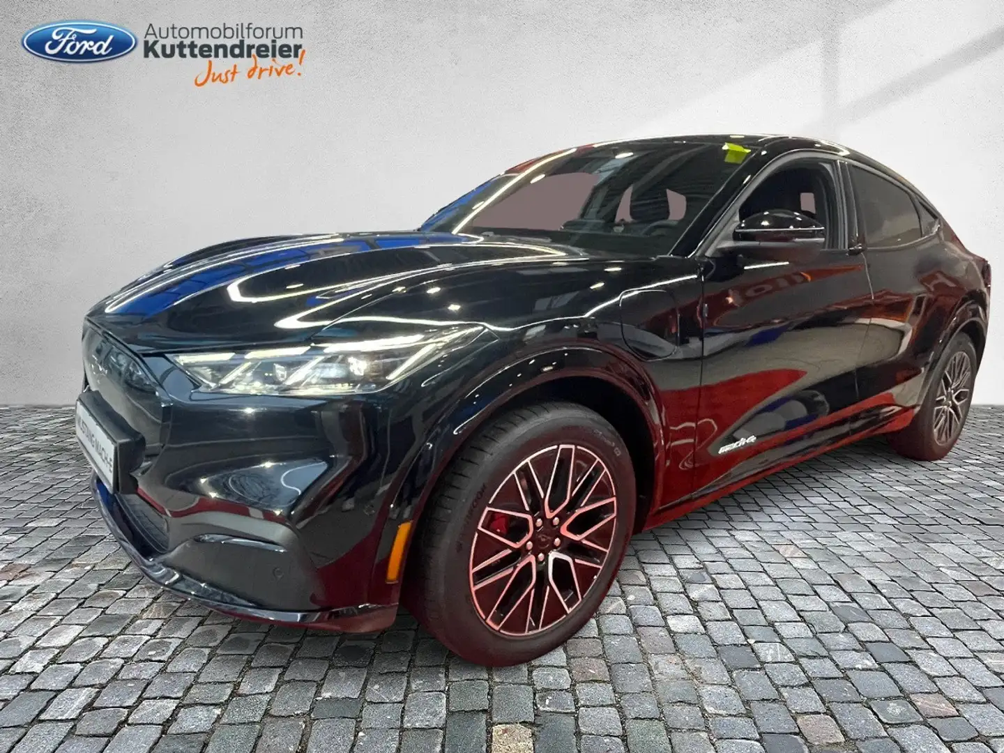 Ford Mustang Mach-E (Standard Range 726KW/h) Premium Negro - 1