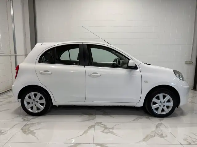 Nissan Micra view 3