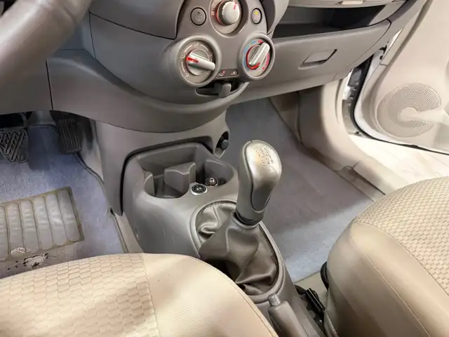Nissan Micra view 9