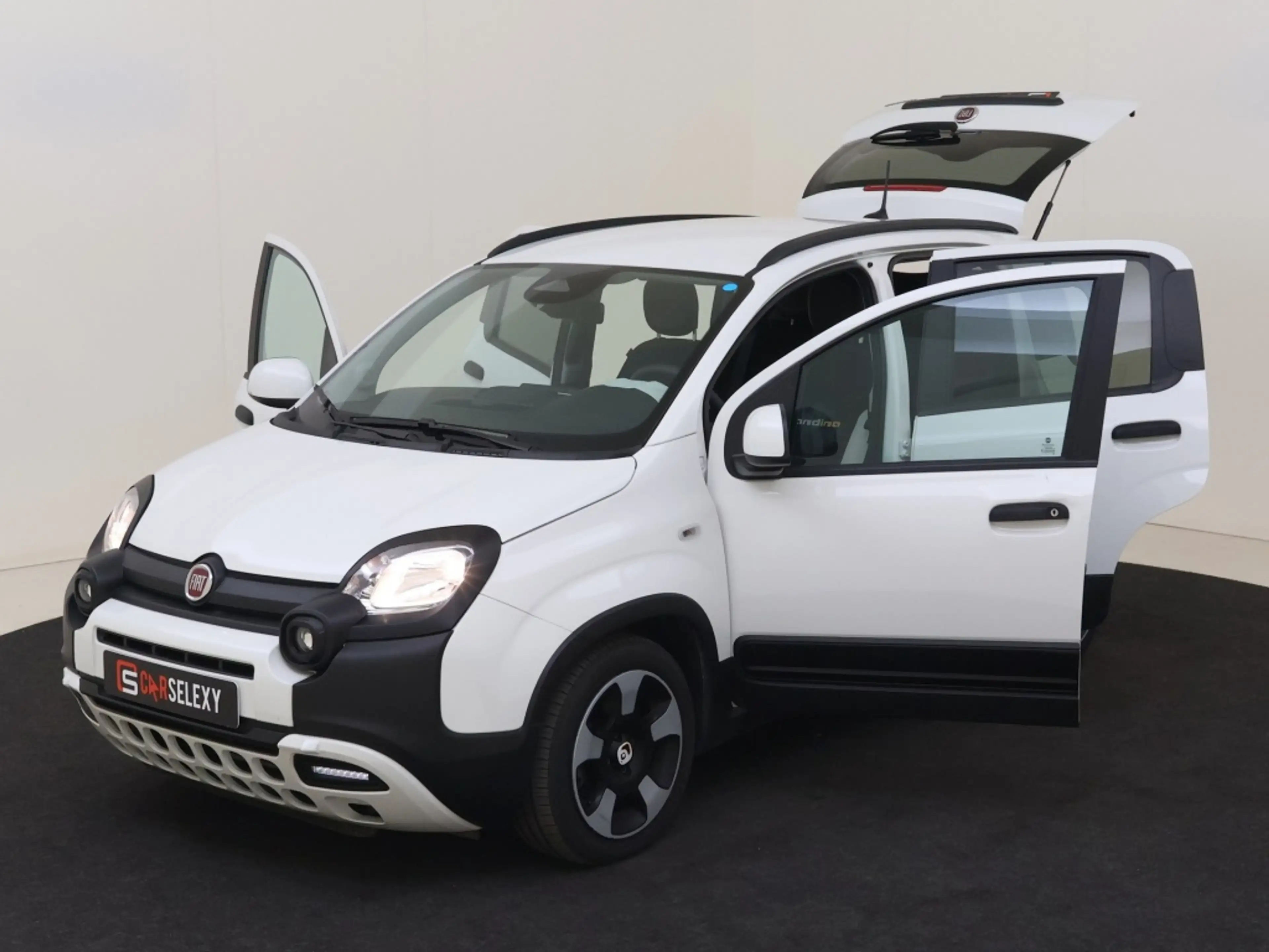 Fiat Panda 1.0 Hybrid Cross — photo 14